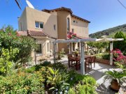 Mardati MIT VIDEO: Große Villa mit vier Schlafzimmern und atemberaubender Aussicht, in der Nähe von Agios Nikolaos Haus kaufen